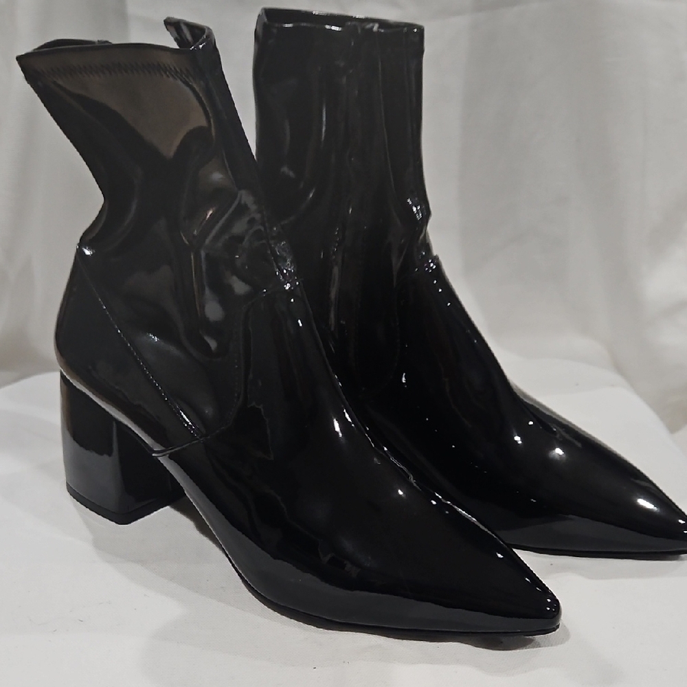 Senso Simone Booties In Black | ModeSens